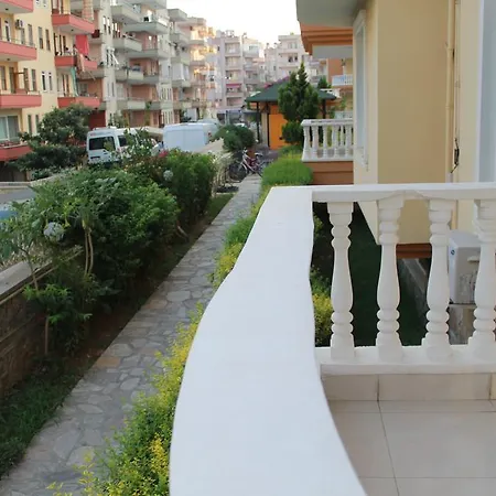 Toros Cekic Apartment